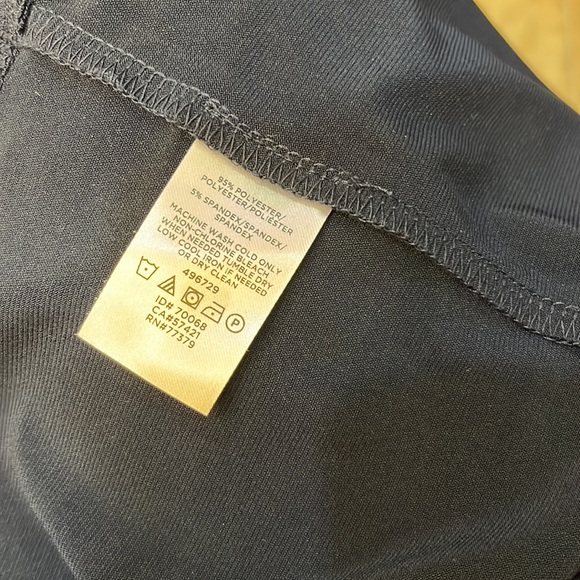 Ann Taylor Factory navy blue blouse, size M, NWT. - Picture 7 of 7